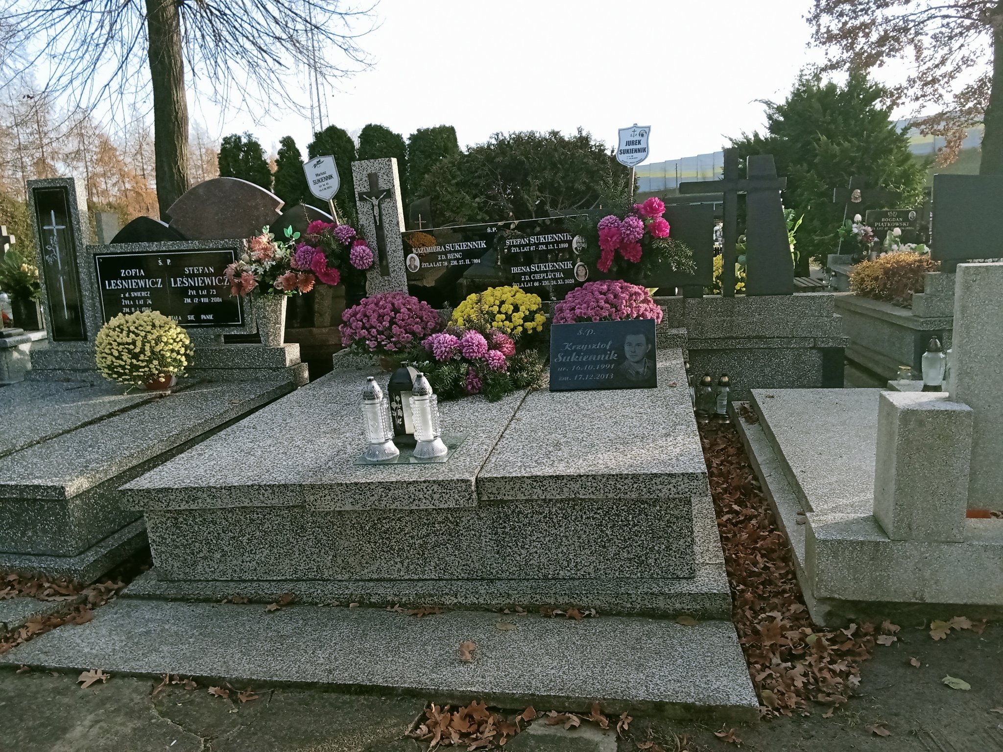 Grób Jurek Sukiennik